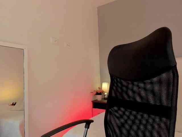 HannaMartinezz webcam