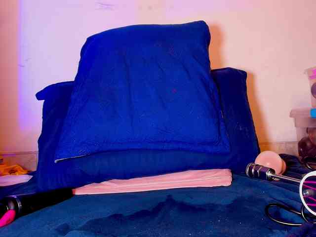 ssusy-ebony webcam
