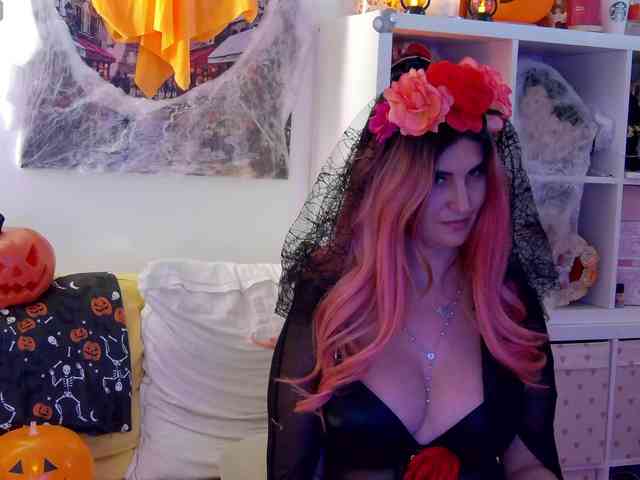 EvelynFrances webcam
