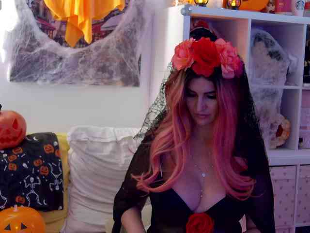 EvelynFrances webcam