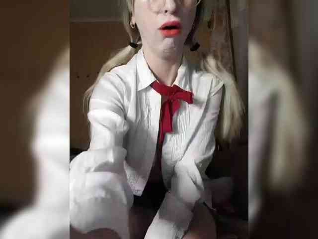 Ella-Mary webcam