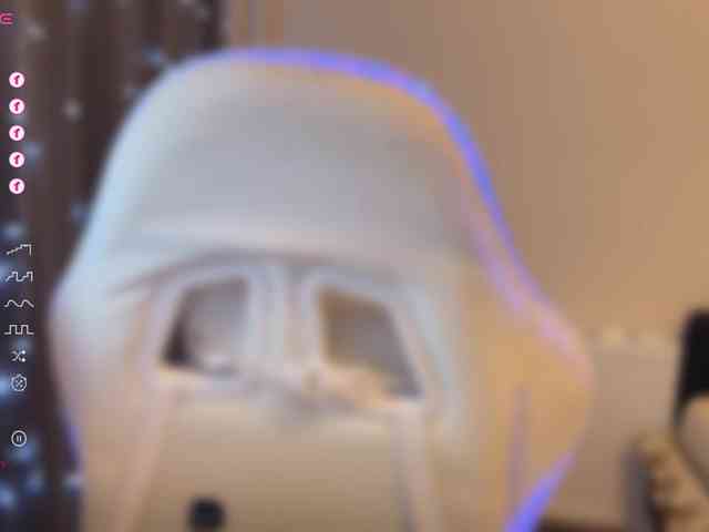 PinkyNastyx webcam