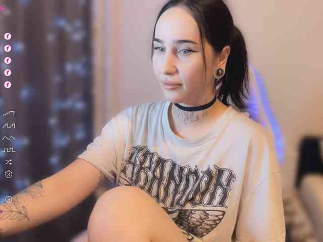 PinkyNastyx webcam