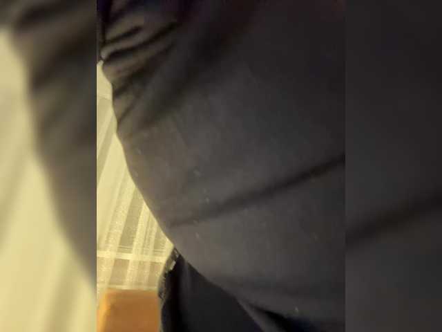 Entra en el chat con el modelo anyuta1212 anyuta1212