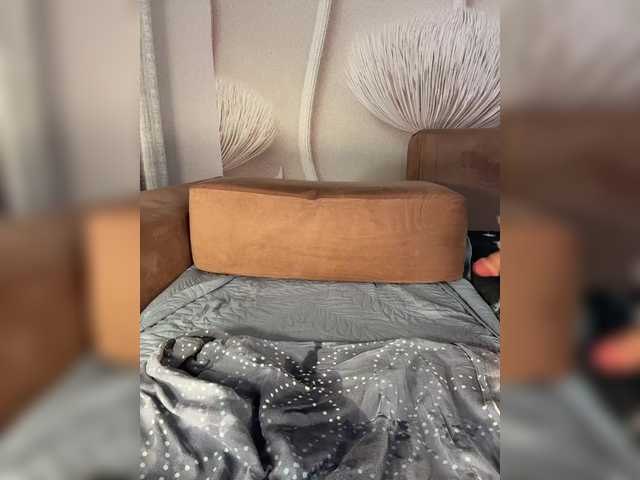 Entra en el chat con el modelo anyuta1212 anyuta1212