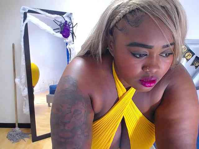 exotic-karmella webcam