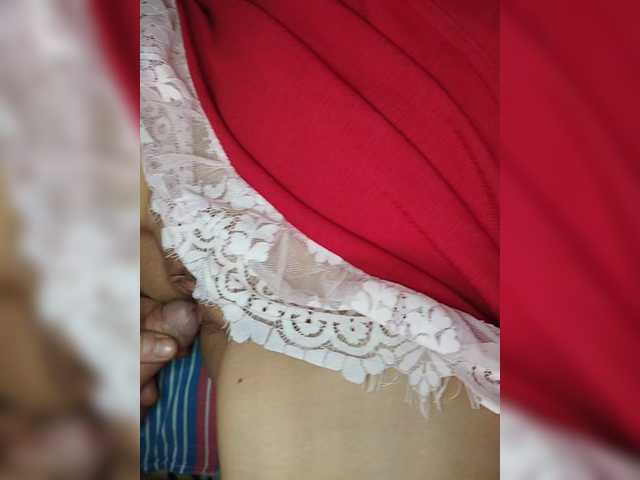 Entrez le videochat erotique avec le
modèle qwersad33 qwersad33