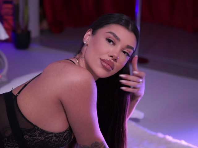 Vai a chattare su NatyDesiree NatyDesiree