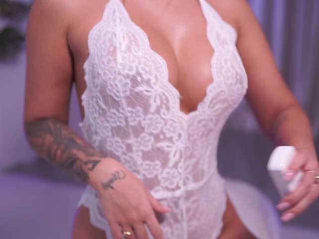 Gratis Live Sexcam mit NatyDesiree NatyDesiree