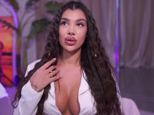 Accedi alla chat con il nickname NatyDesiree NatyDesiree