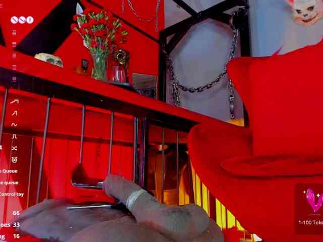 MistressAndre webcam