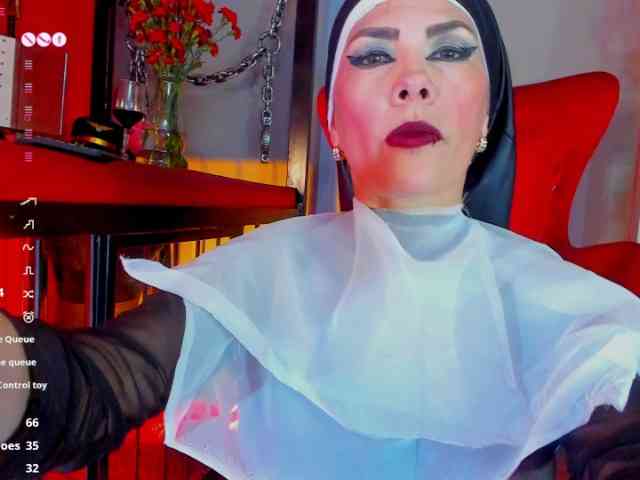MistressAndre webcam