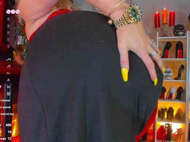 MistressAndre webcam