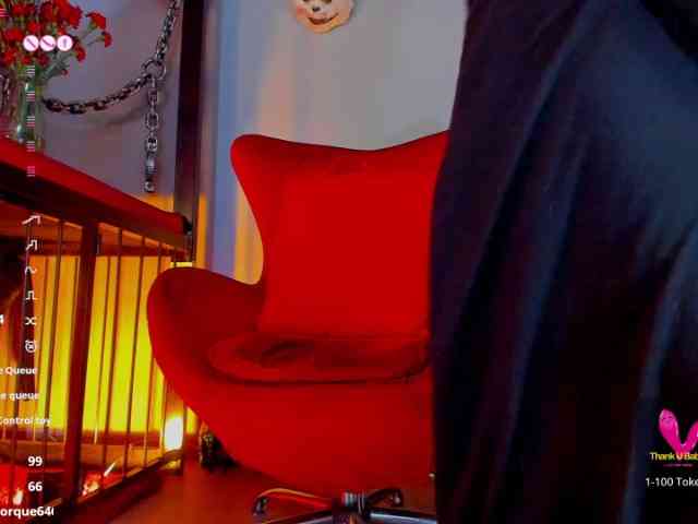 MistressAndre webcam