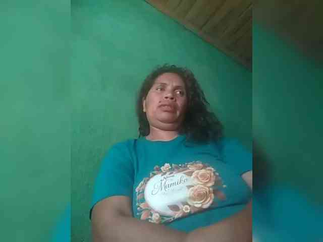 Ladysexyboobs webcam