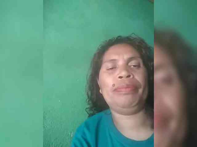 Ladysexyboobs webcam