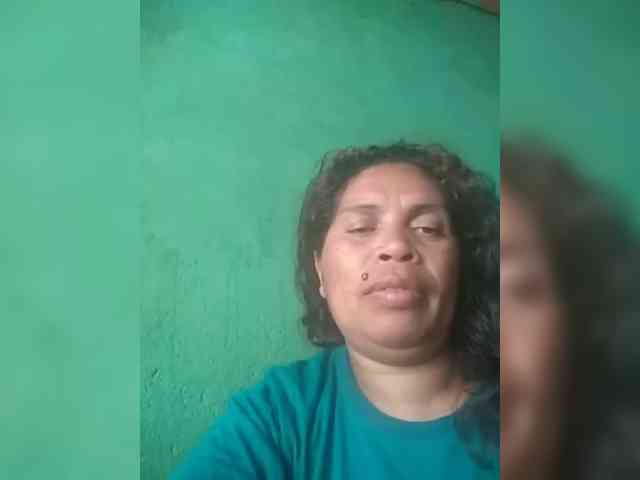 Ladysexyboobs webcam