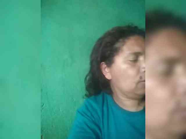 Ladysexyboobs webcam