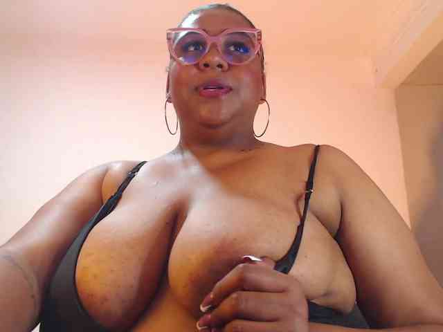BiancaFollerach webcam