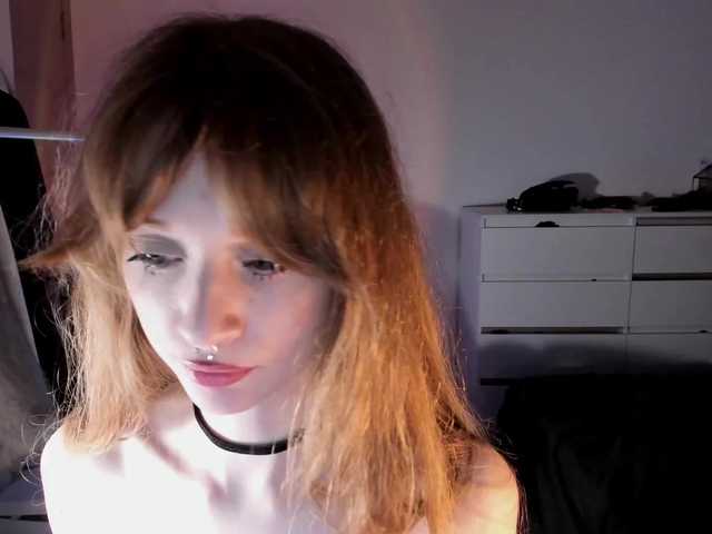 mnepohuyy webcam