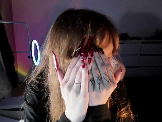 mnepohuyy webcam