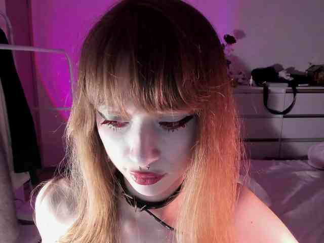 mnepohuyy webcam