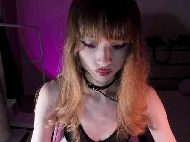 mnepohuyy webcam