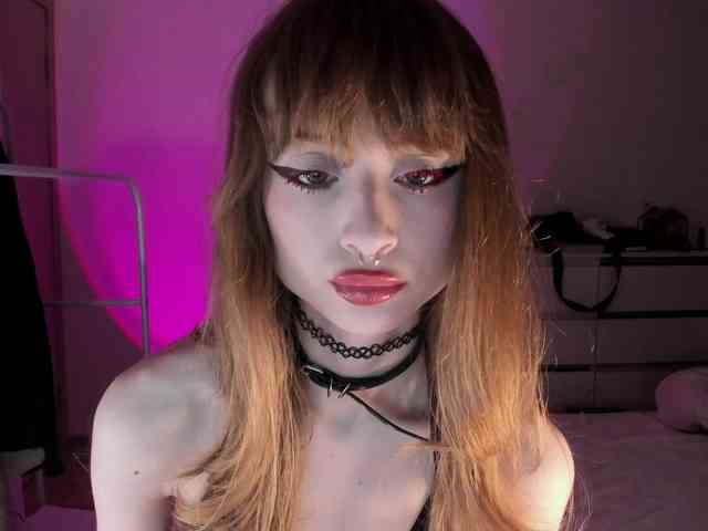 mnepohuyy webcam