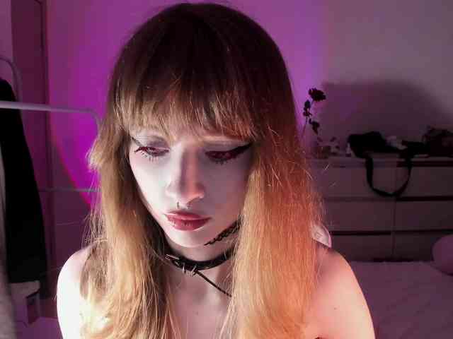 mnepohuyy webcam