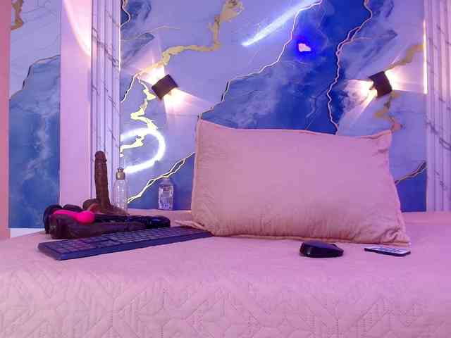 rayne-lor webcam