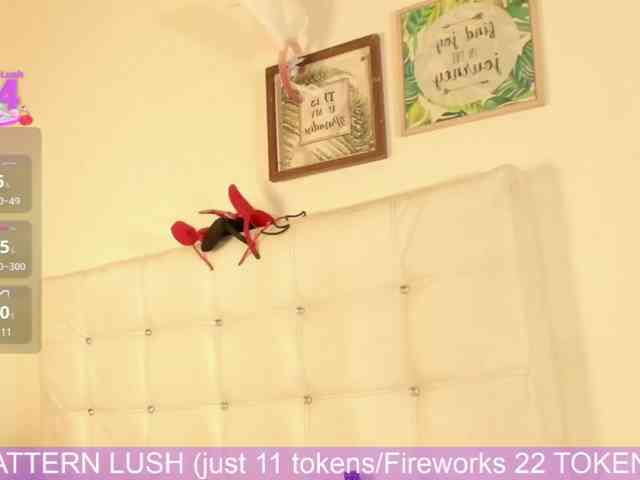 Caryn-Logan webcam