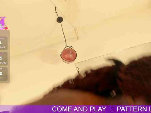 Caryn-Logan webcam