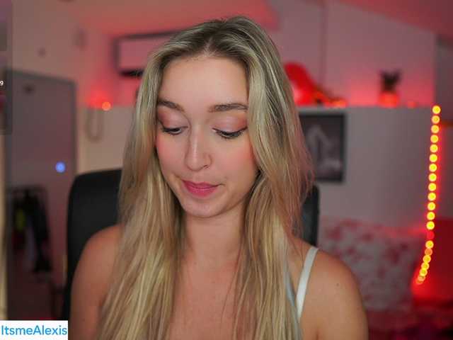 AlexisTexas18 webcam