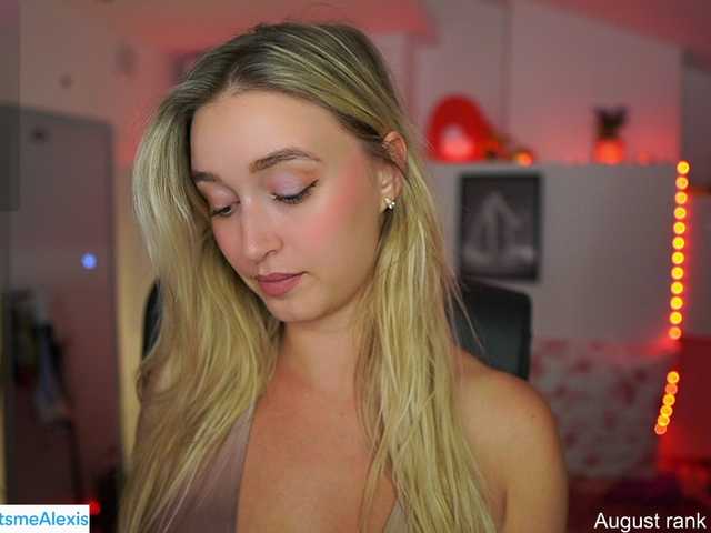AlexisTexas18 webcam