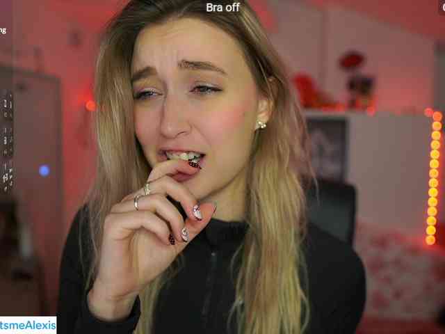AlexisTexas18 webcam