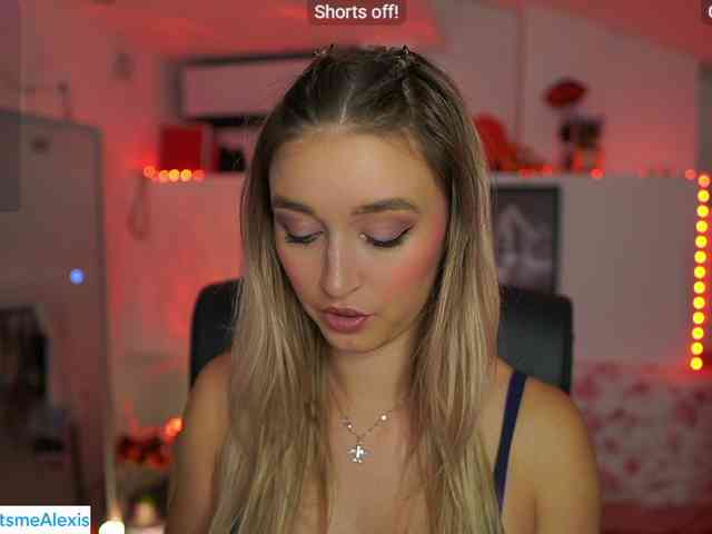 AlexisTexas18 webcam