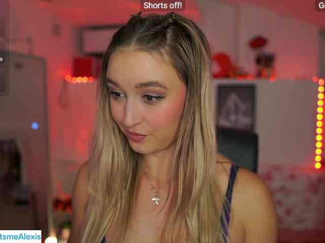 AlexisTexas18 webcam