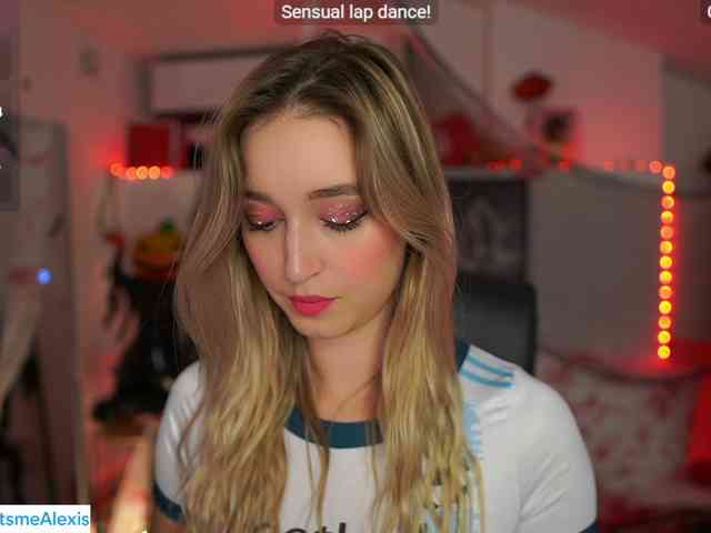 AlexisTexas18 webcam