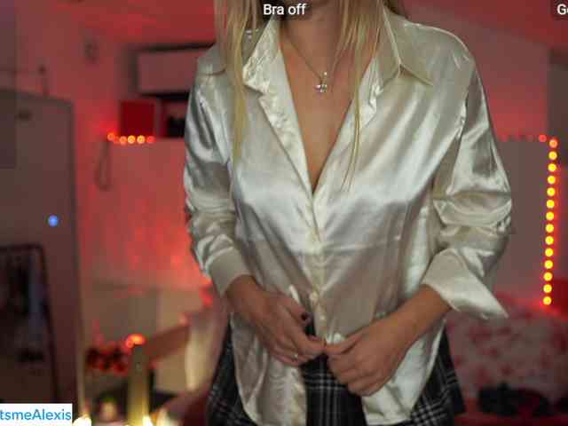 AlexisTexas18 webcam