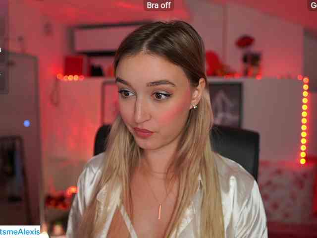 AlexisTexas18 webcam