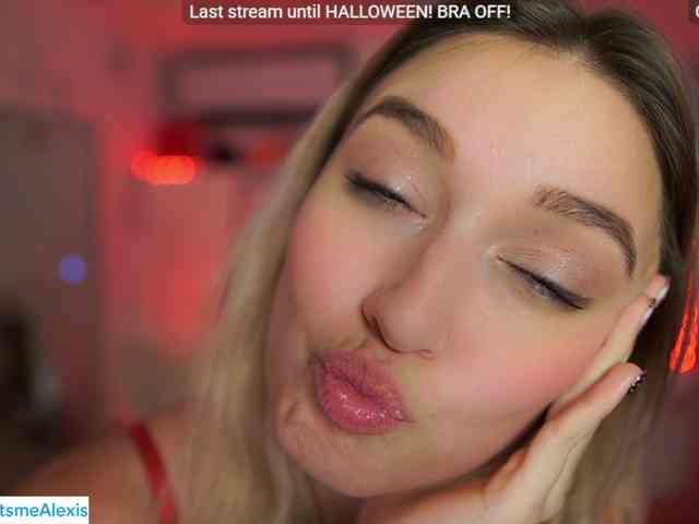 AlexisTexas18 webcam