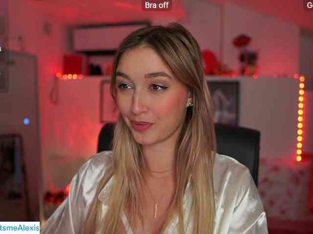 AlexisTexas18 webcam