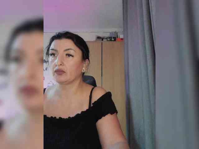 Hotangel75 webcam