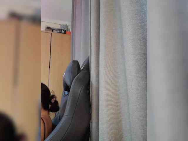 Hotangel75 webcam