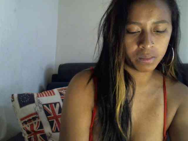 prettiy21 webcam