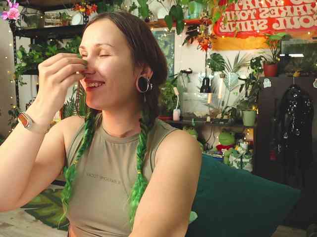 InkButtercup webcam