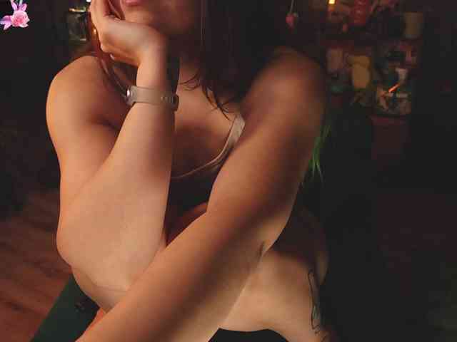 InkButtercup webcam