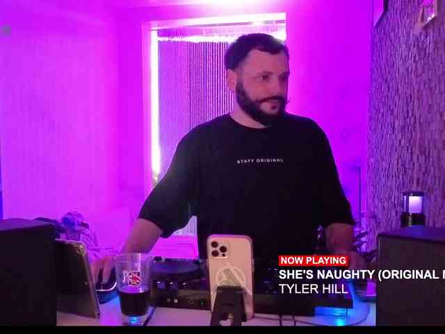 DJ_