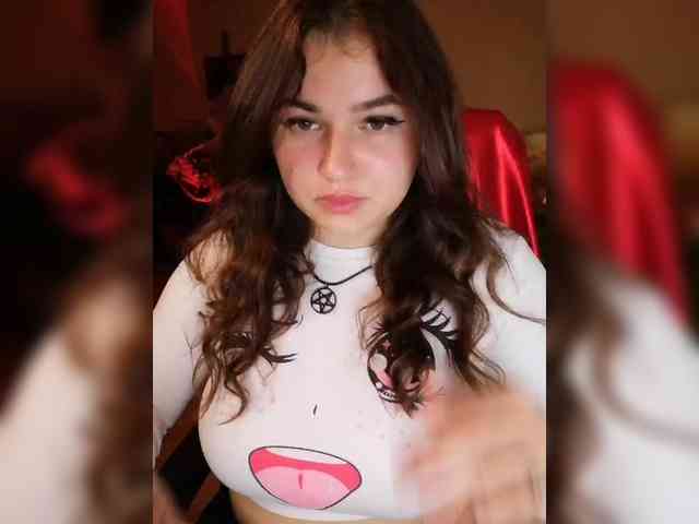 JuliaHesperaks webcam