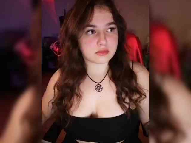 JuliaHesperaks webcam